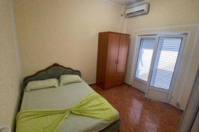 Grand Appartement next to beach